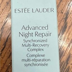 Estee Lauder Advanced Night Repair Serum - Light Blue